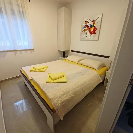 Leon 2 Apartmán Novigrad Istria